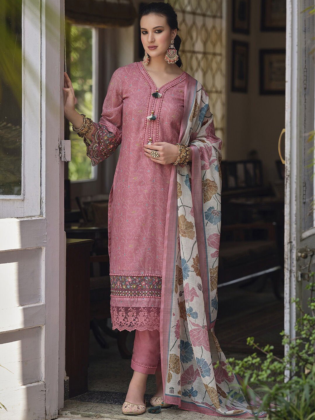 413 Women Linen Cotton Embroidered Kurti With Bottom Dupatta
